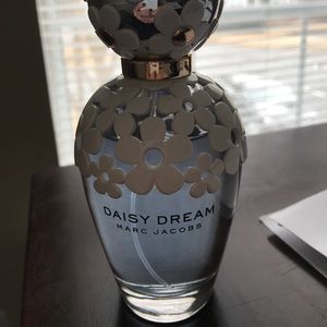 Marc Jacobs Perfume (Daisy Collection)